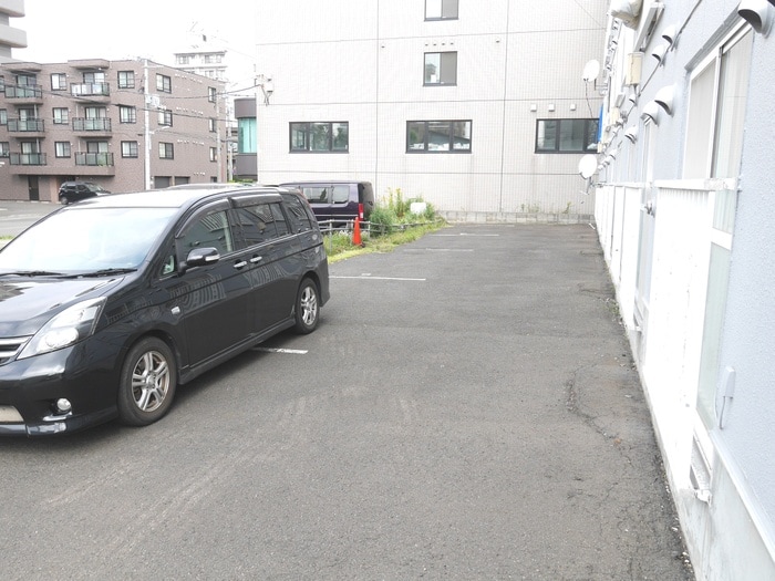 駐車場 レジデンス茶木