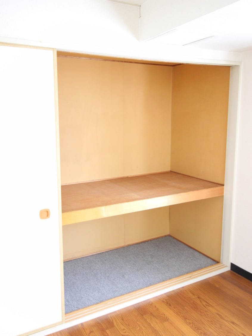 収納 レジデンス茶木