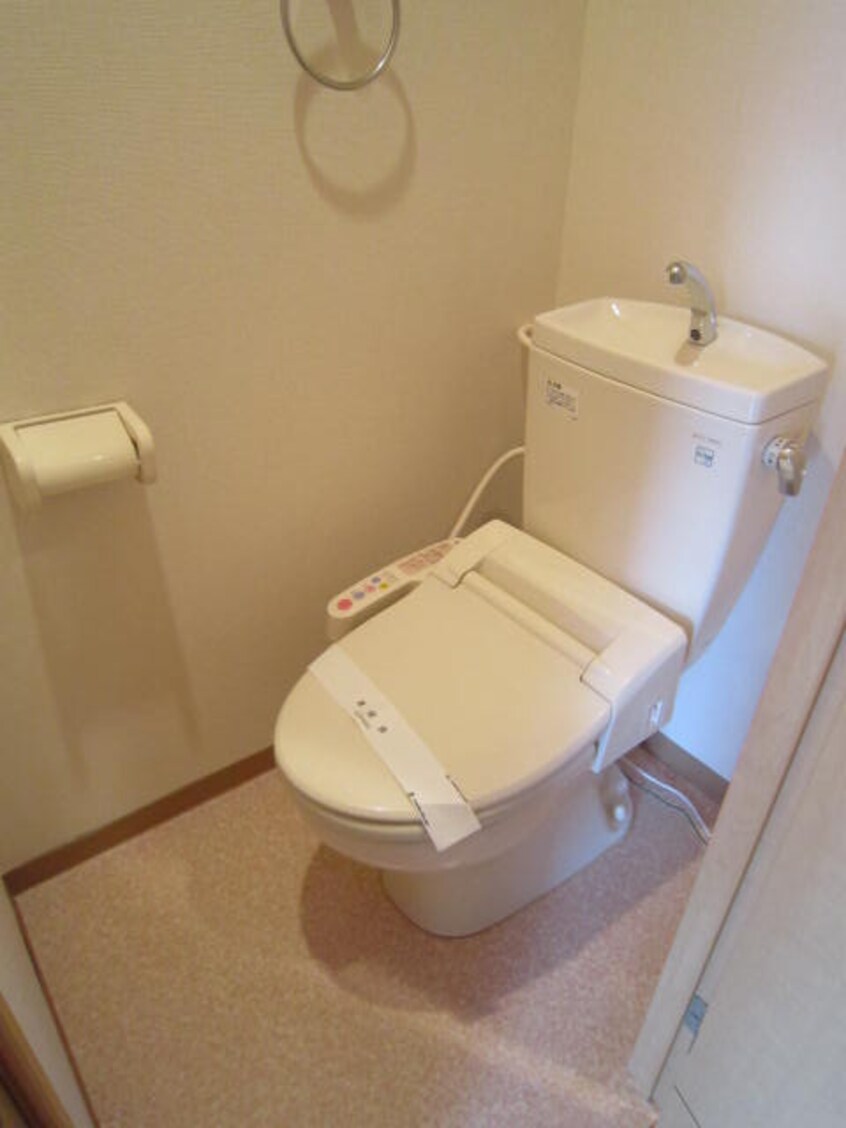 トイレ レラ円山