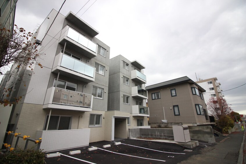 外観写真 Ｒｉｔｚ　ＧＲＡＮＤＥ厚別中央