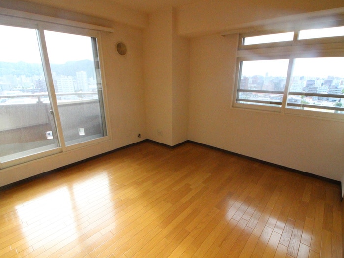 居室 三和マンション