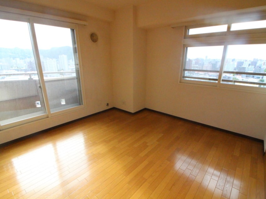 居室 三和マンション