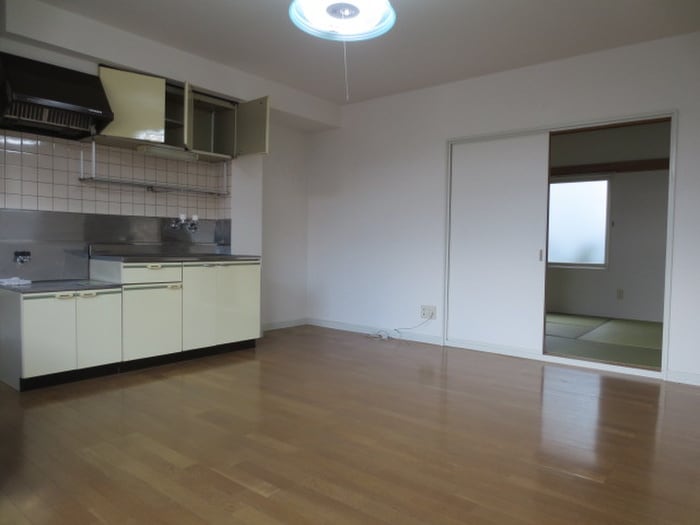 居室 サンハイム