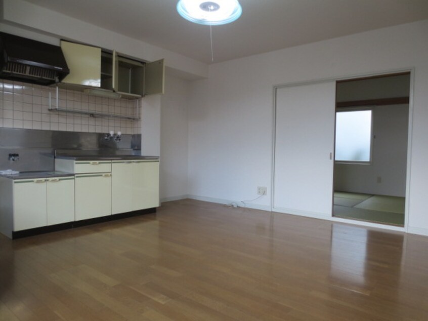 居室 サンハイム