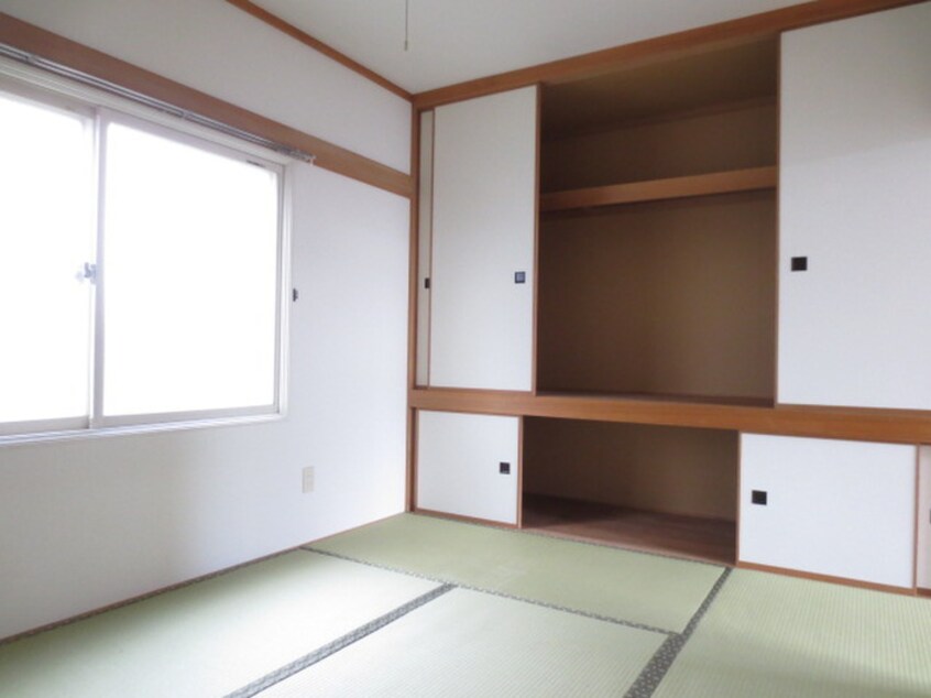 居室 サンハイム