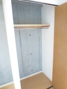 収納 ＦＬＡＴ-Ａ