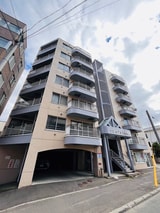 グレイシャス本郷