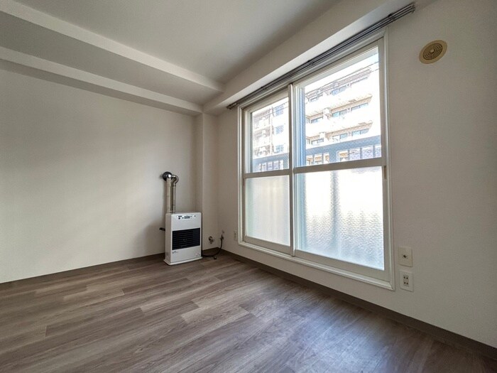 居室 シルバ－パ－ルストリ－ト