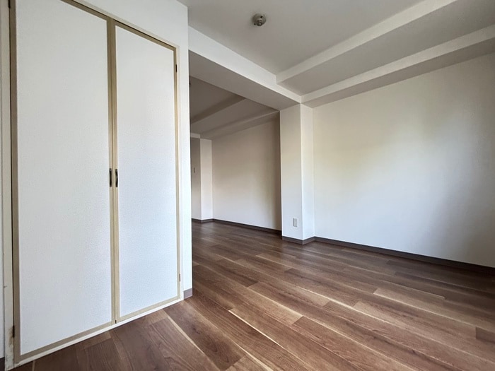 居室 シルバ－パ－ルストリ－ト