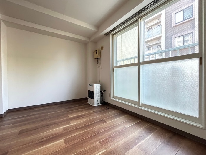 居室 シルバ－パ－ルストリ－ト