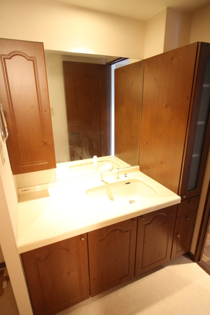 洗面 アームズ宮の森(302)