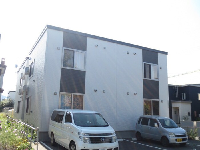 外観写真 ラウレア前田