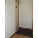 玄関 ラウレア前田