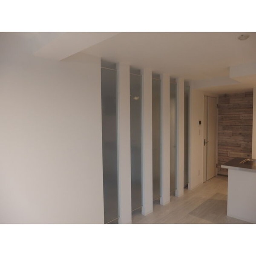 居室 ＧＲＡＮＤ　ＣＡＬＭＥ琴似