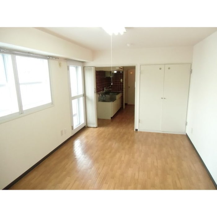 居室 プレサント南３東２