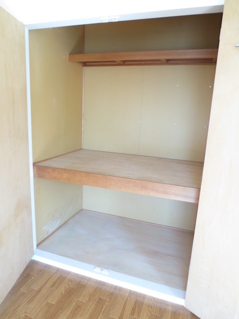 収納 プレサント南３東２