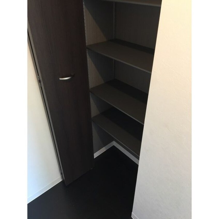 靴箱 ラウレア八軒