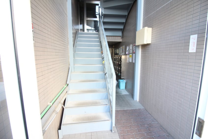 エントランス部分 ハーベスト南6条