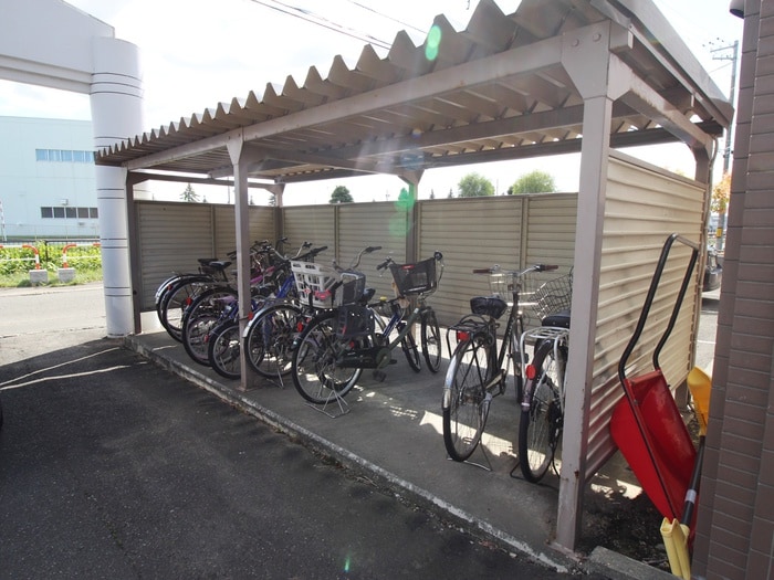 駐輪場 リラコ－ト９６