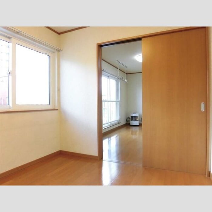 居室 コ－ポリゼ－ル