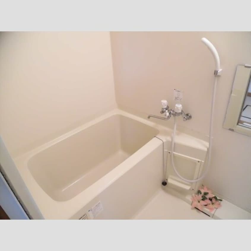 バス／シャワールーム等 コ－ポリゼ－ル