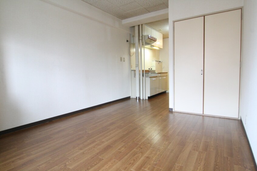 居室 シャルム南８条