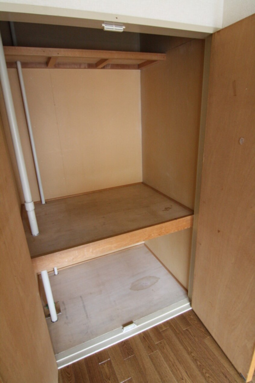 収納 シャルム南８条