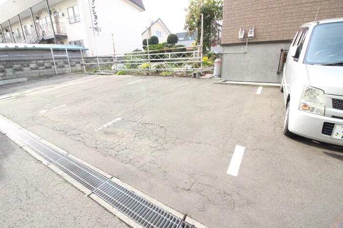 駐車場 園部ビル