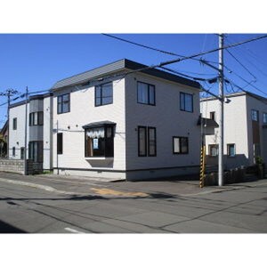 西野４条４丁目貸家