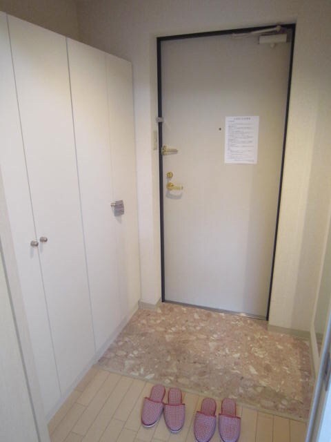 玄関 クレエル大通