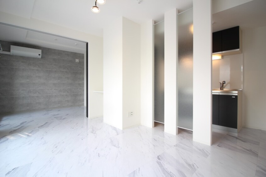 居室 Cloud lore宮の森