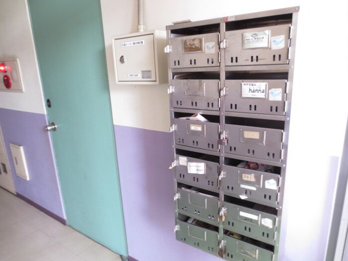 エントランス部分 ハイデンス銀嶺