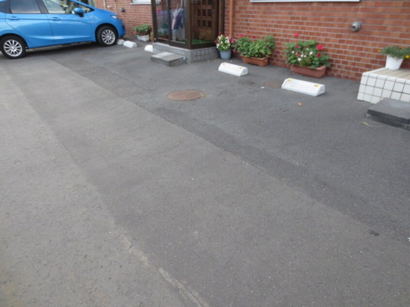 駐車場 ハイデンス銀嶺