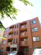 グランプラス山の手の外観