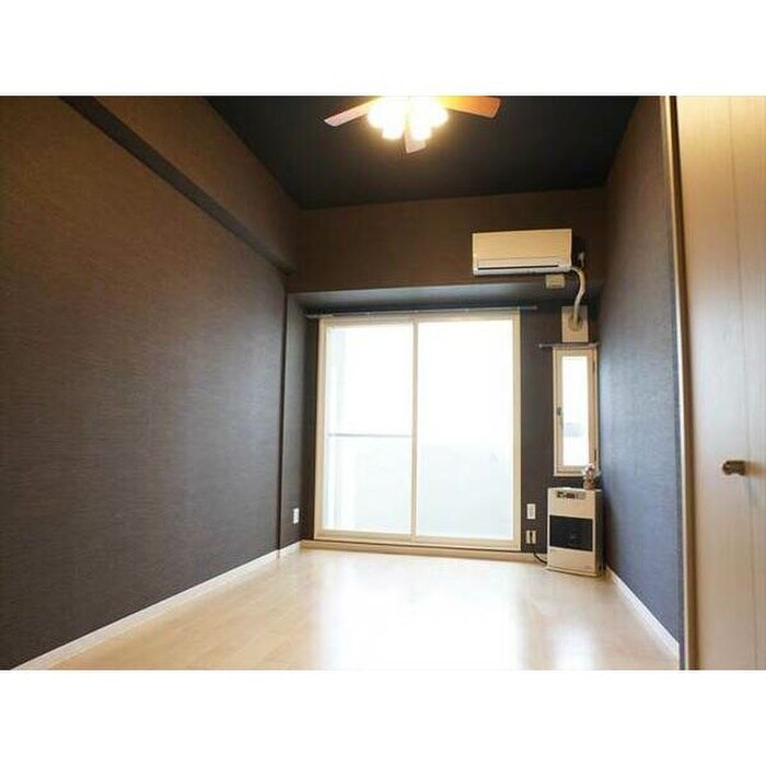 居室 コリーナ フォレスタ