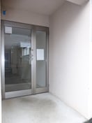 エントランス部分 ぺア－ビレッジ