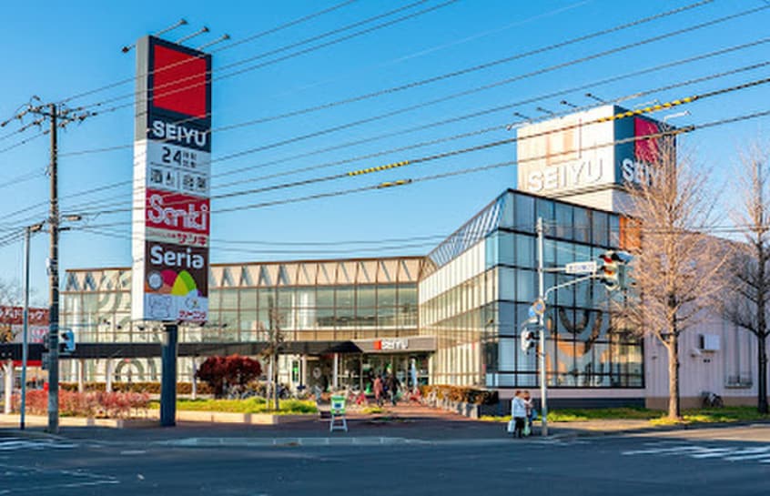 西友(スーパー)まで800m プルメリアＮ２０