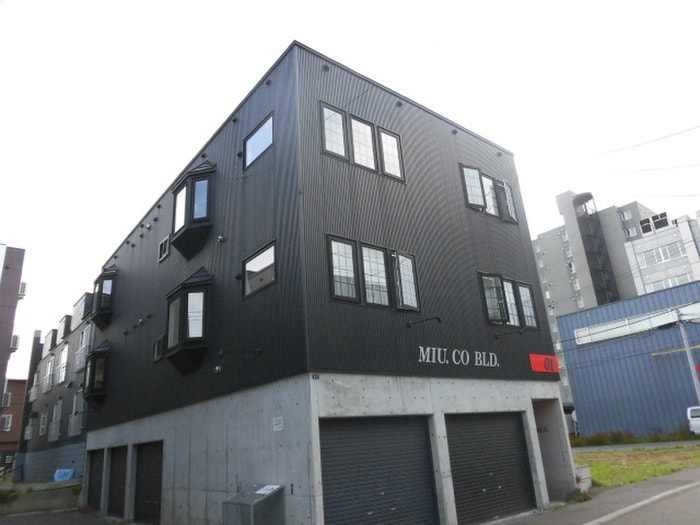 外観写真 ＭＩＵ.ＣＯ．ＢＬＤ.01