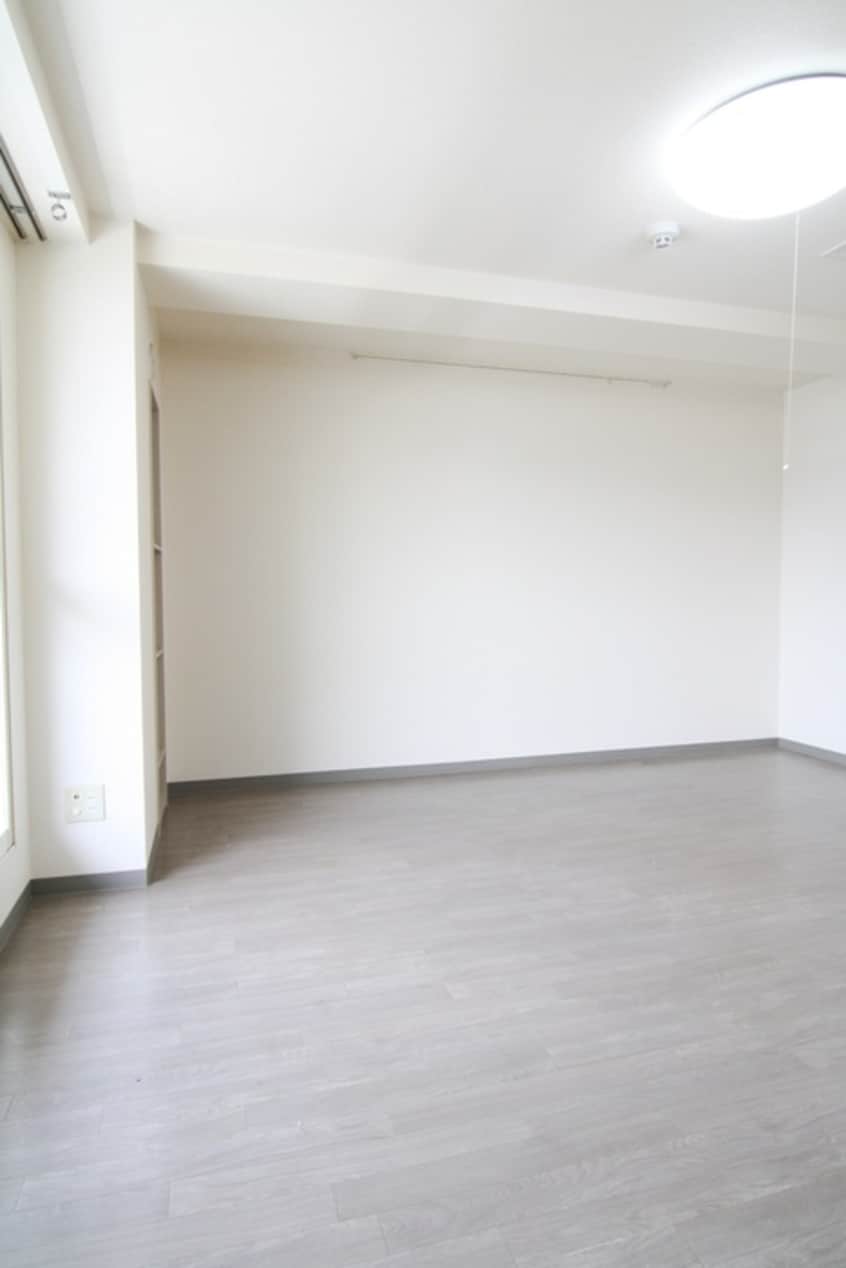 居室 エスカーダ南8条