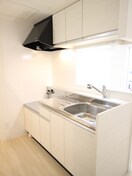 キッチン ＬＩＥＮ　Ｎ３３