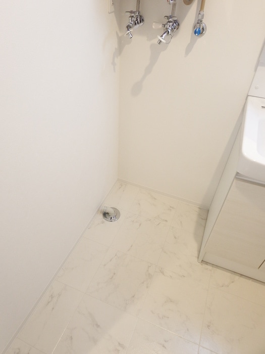 洗濯機置場 ＬＩＥＮ　Ｎ３３