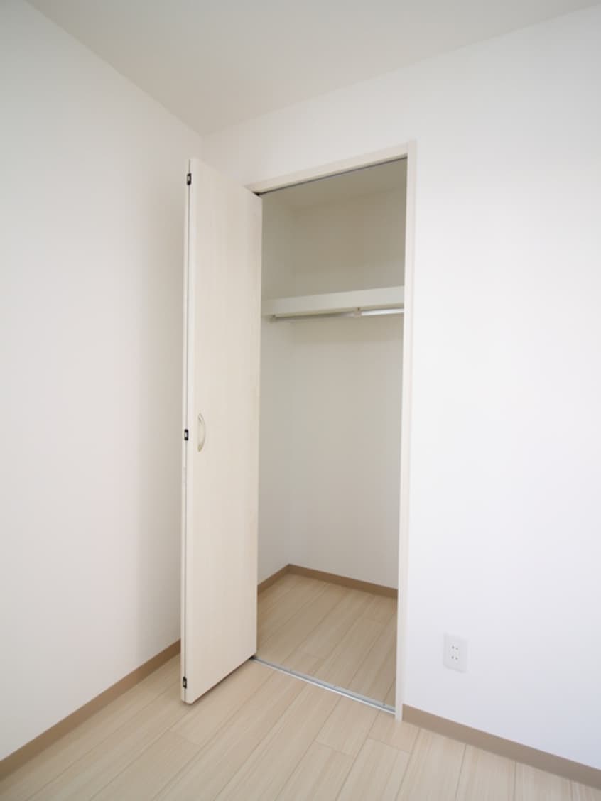 収納 Licheres美園