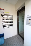 エントランス部分 グランドール菊水