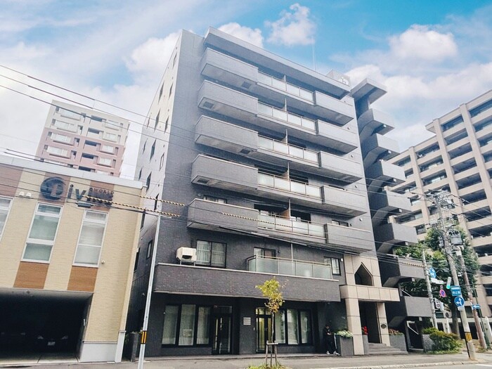 外観写真 ＡＲＭＳ美術館通