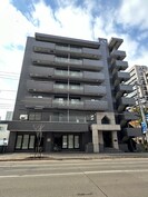 ＡＲＭＳ美術館通の外観