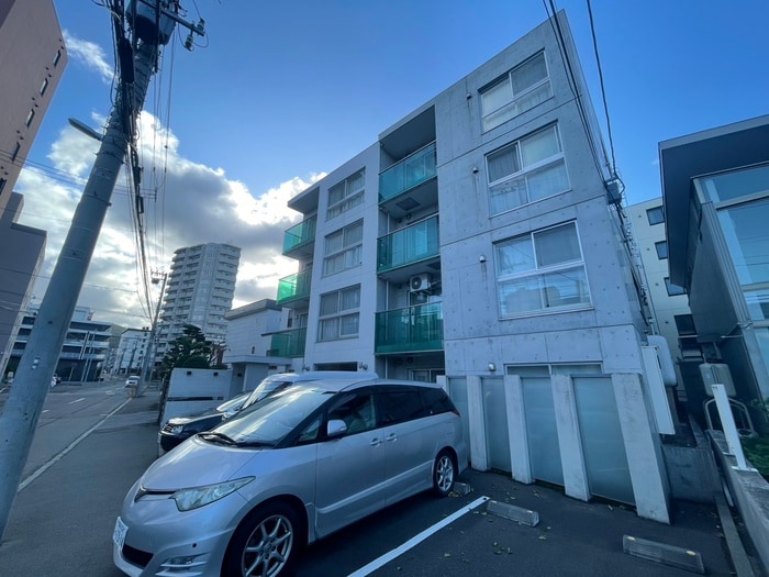 外観写真 カサ ヴェルデ宮の森