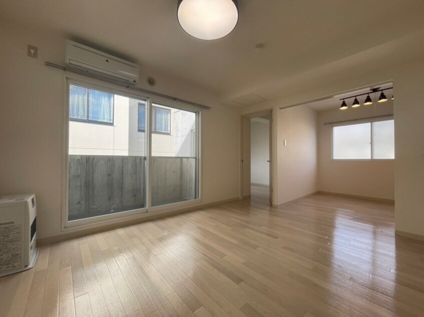 居室 カサ ヴェルデ宮の森