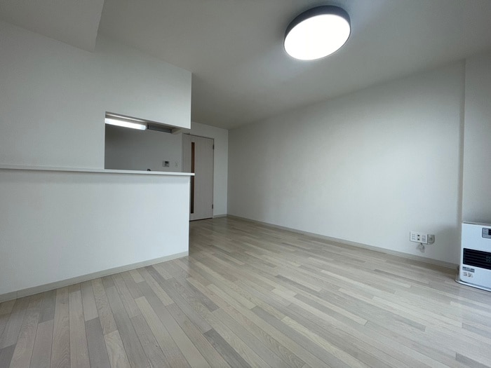 居室 カサ ヴェルデ宮の森