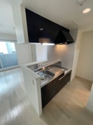 キッチン カサ ヴェルデ宮の森