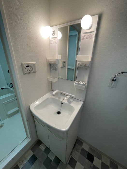 洗面 カサ ヴェルデ宮の森